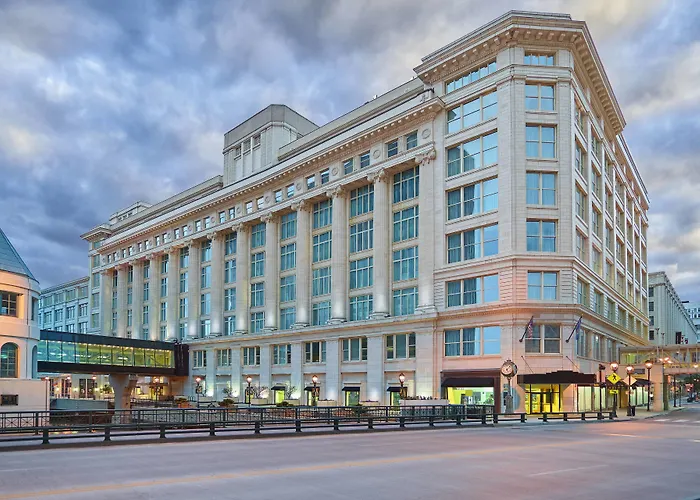 Residence Inn Milwaukee Downtown